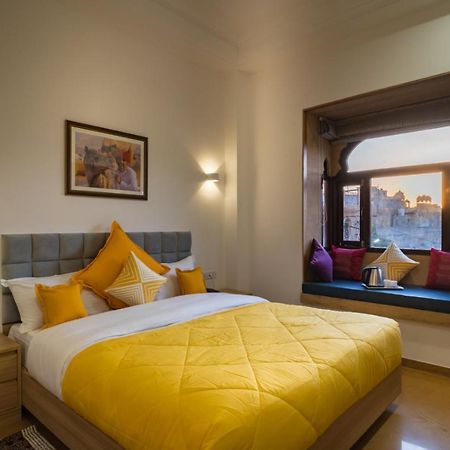 Hotel Aradhya Dzsaiszalmer Kültér fotó
