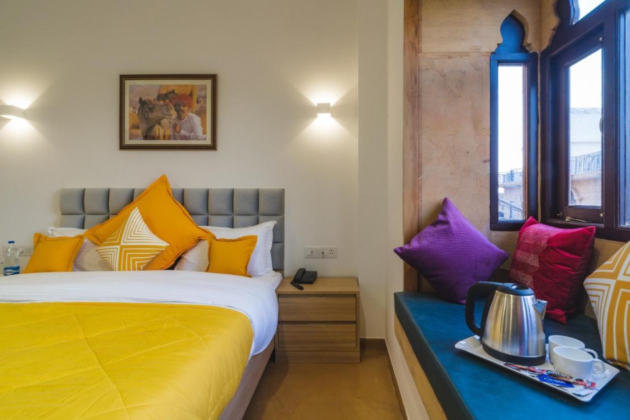Hotel Aradhya Dzsaiszalmer Kültér fotó