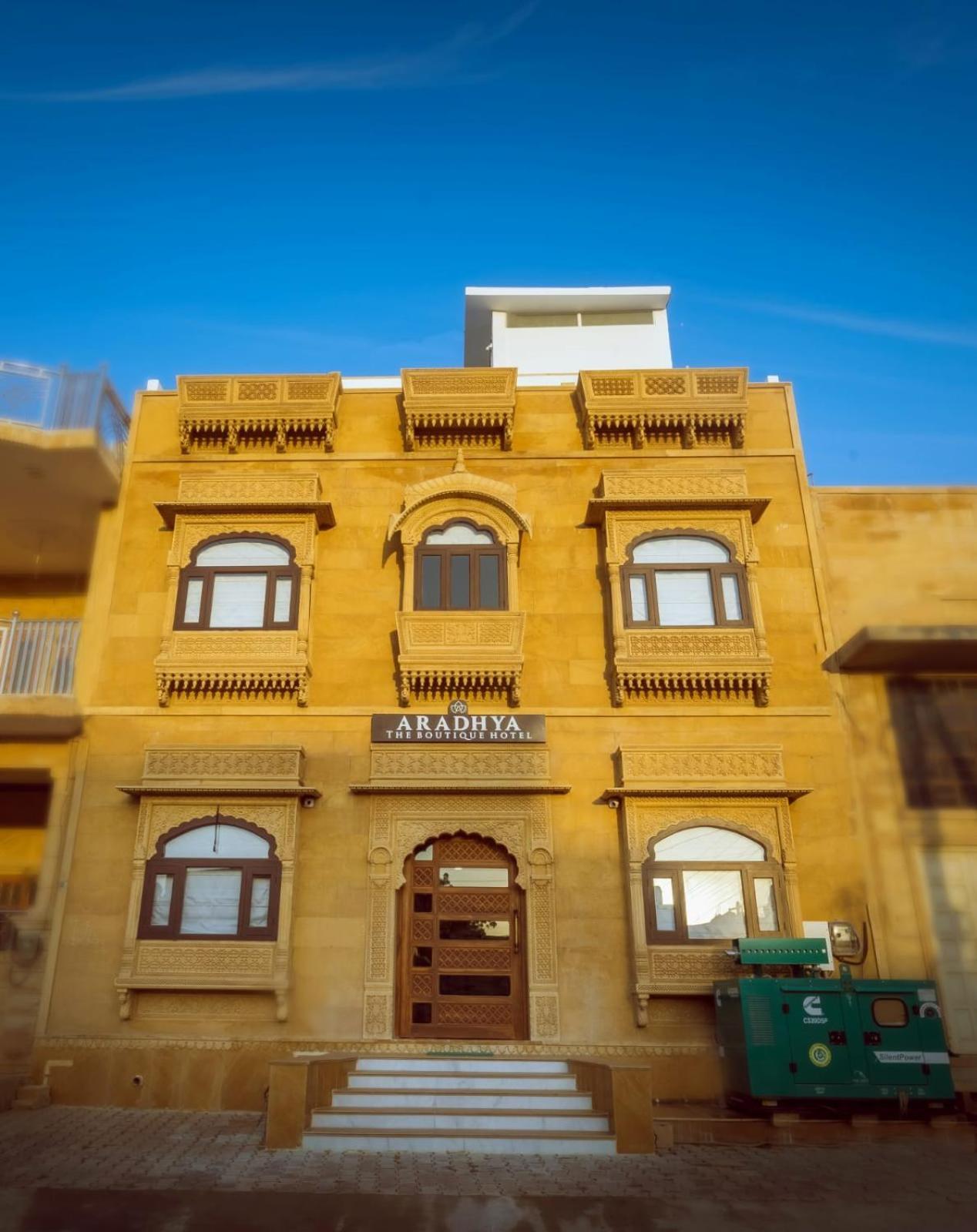 Hotel Aradhya Dzsaiszalmer Kültér fotó